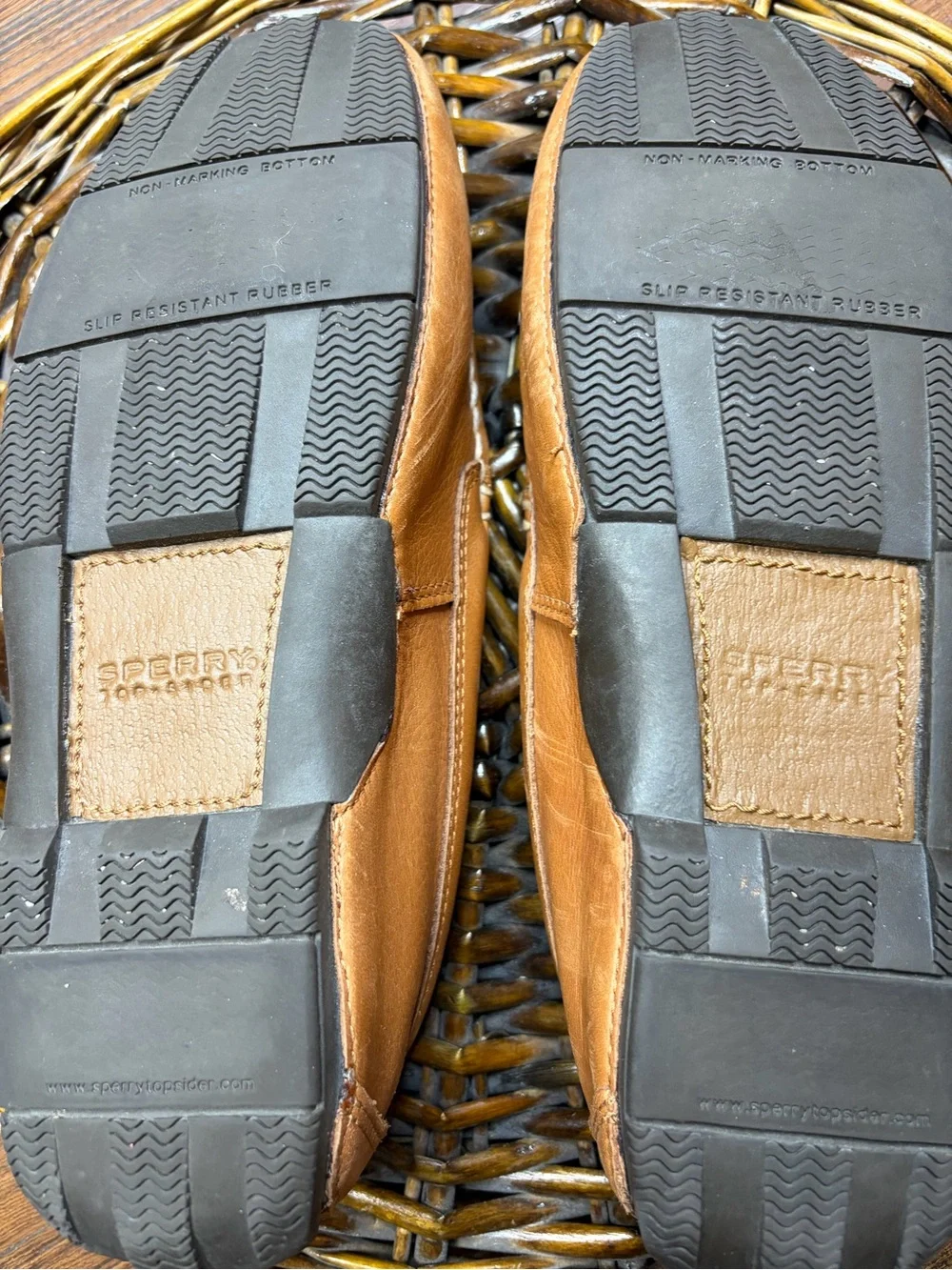 Sperry smooth tan